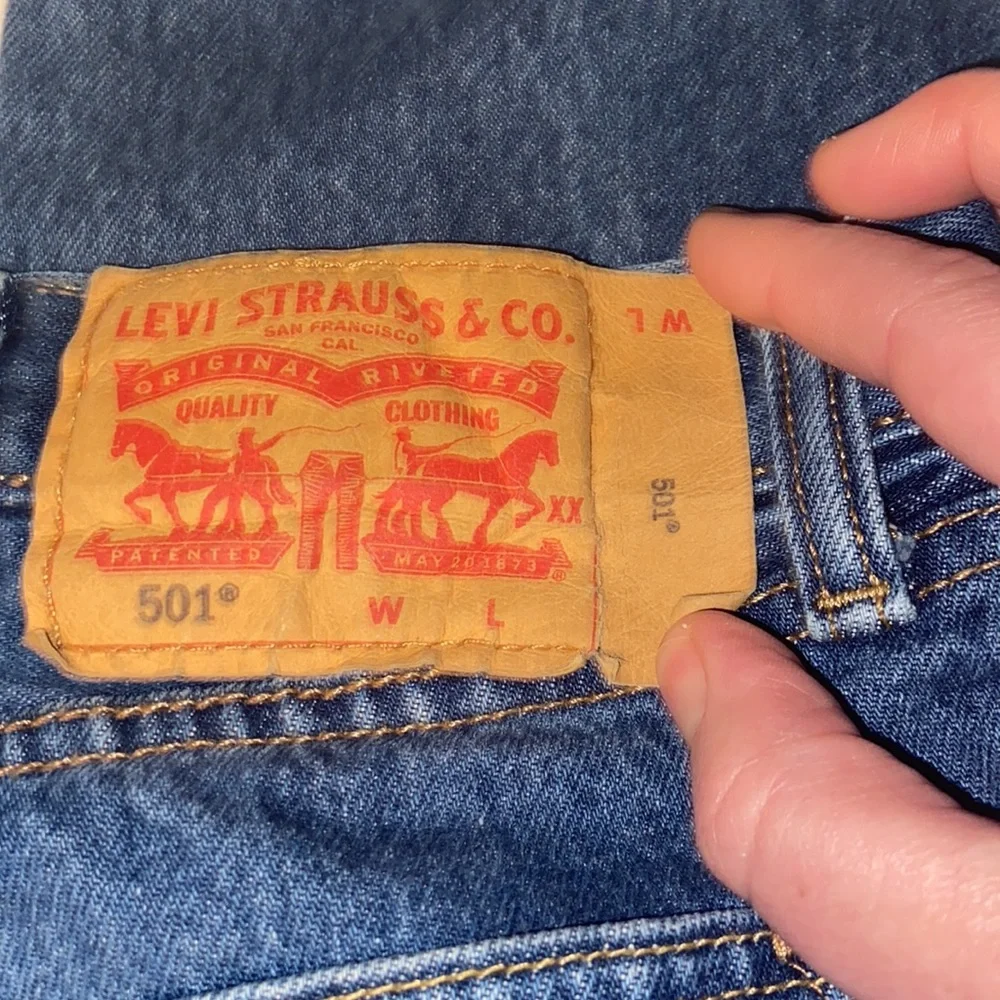 Mens Levi 501 jeans 👖 size 40 waist 41 length